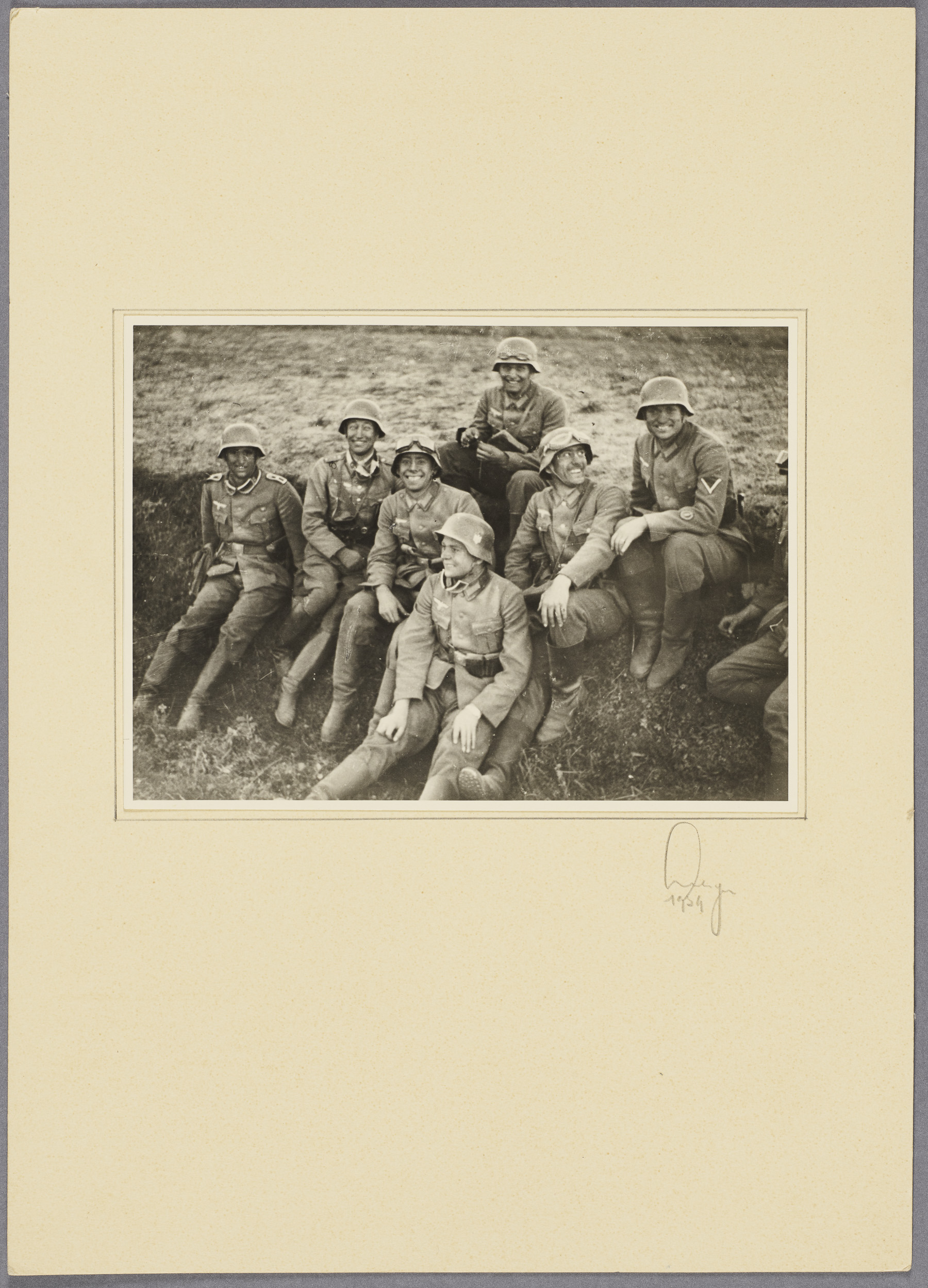 Gruppenfoto der Beobachtungs-Abteilung 13